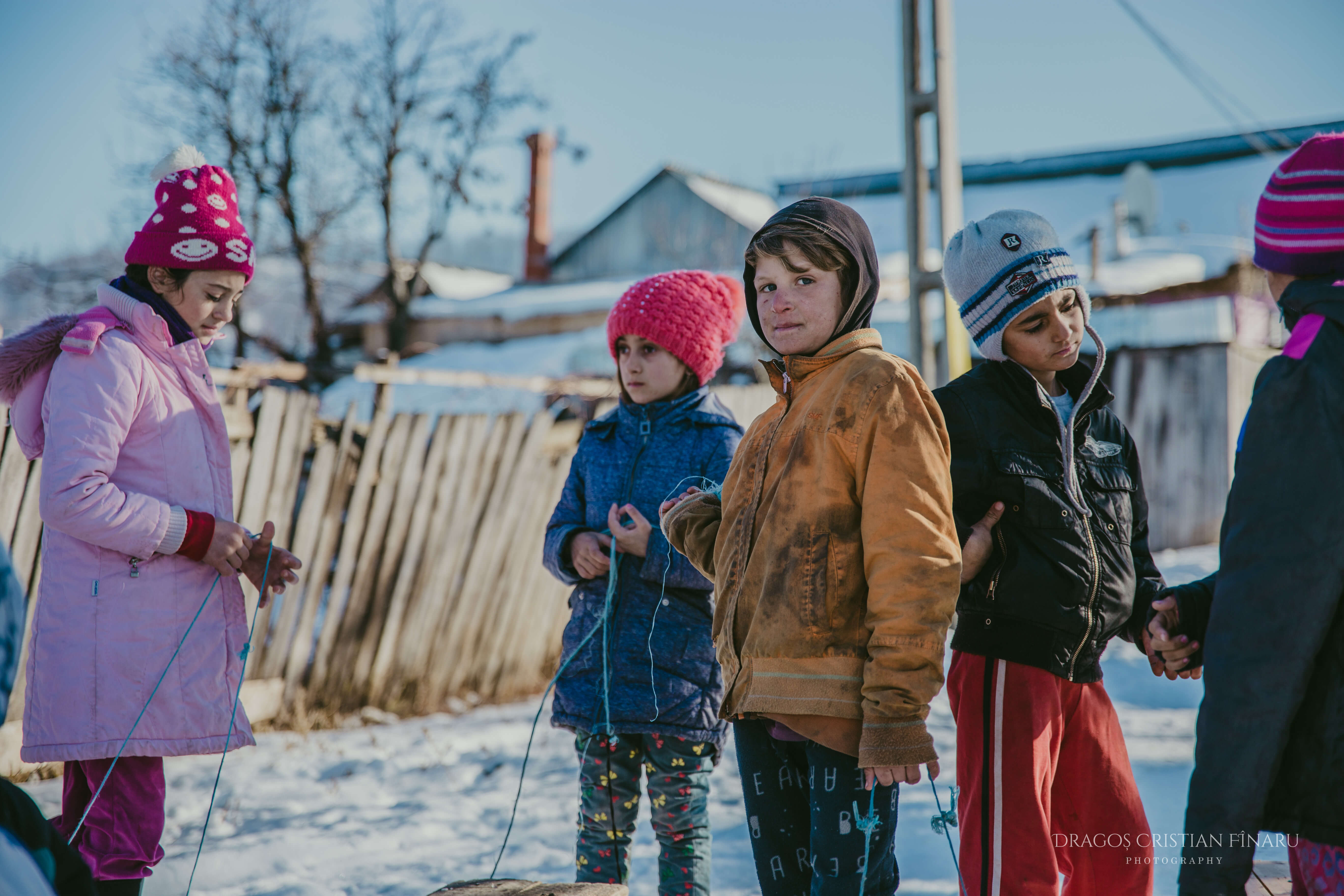 Copii cu cadouri 2018