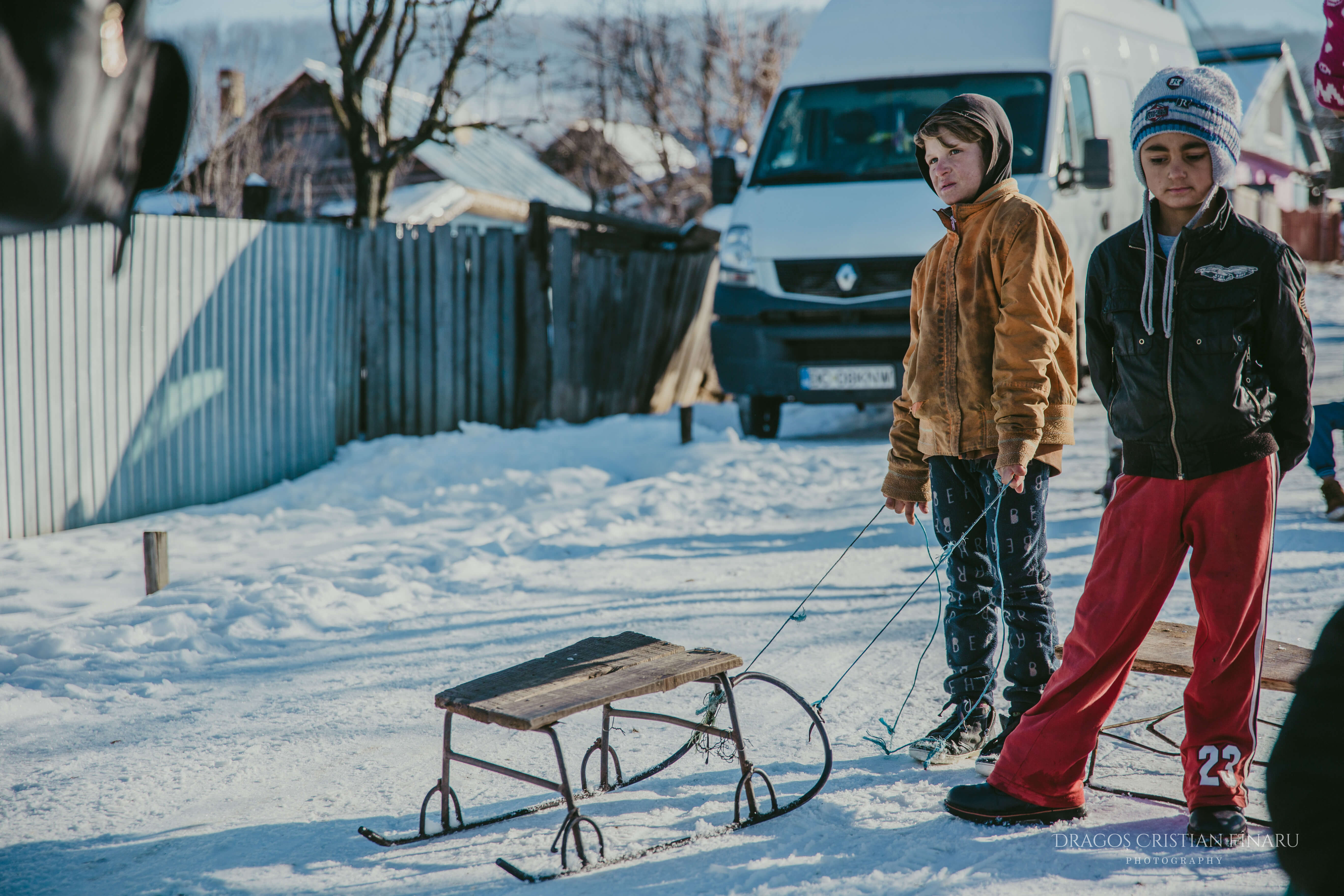 Copii cu cadouri 2018