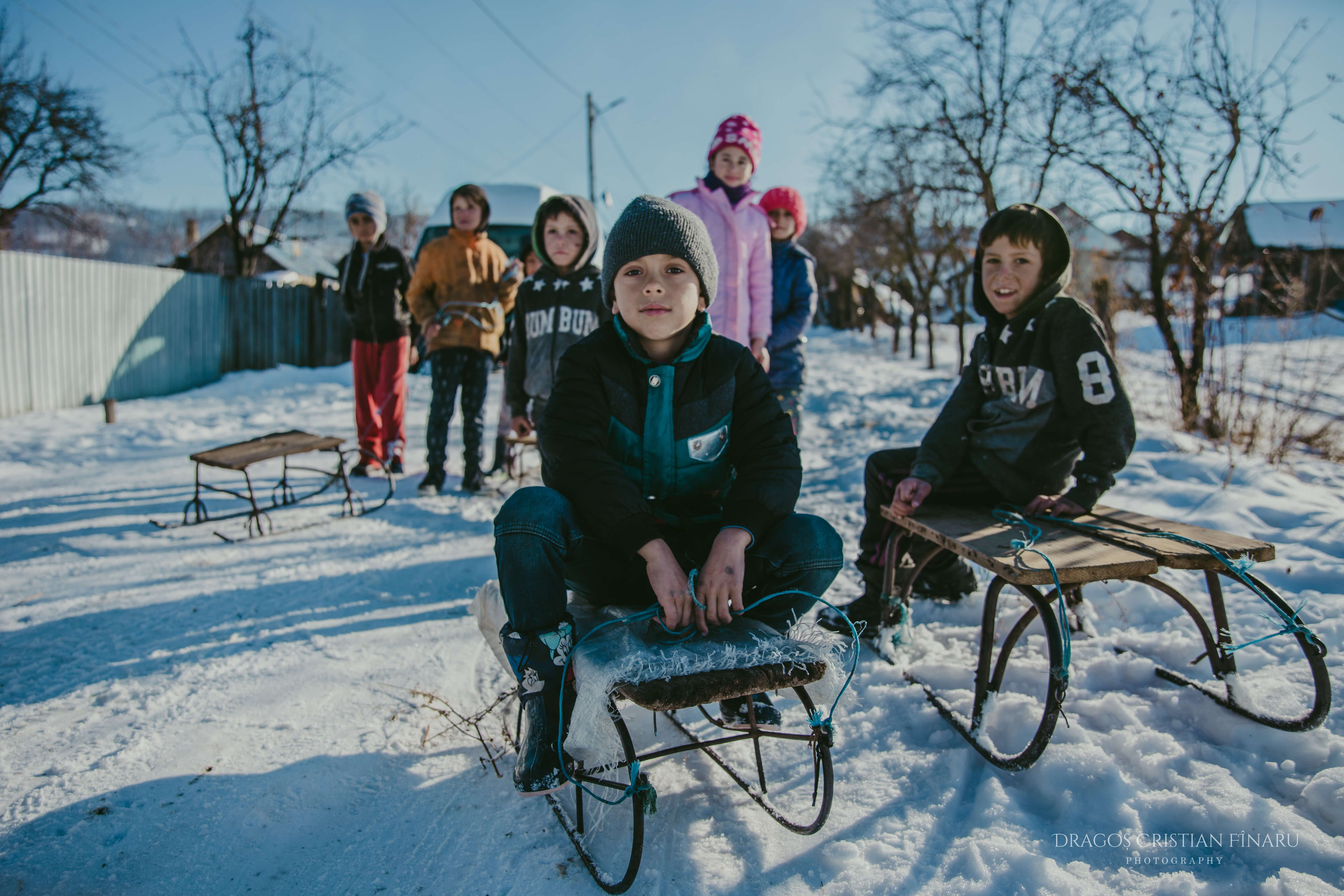 Copii cu cadouri 2018