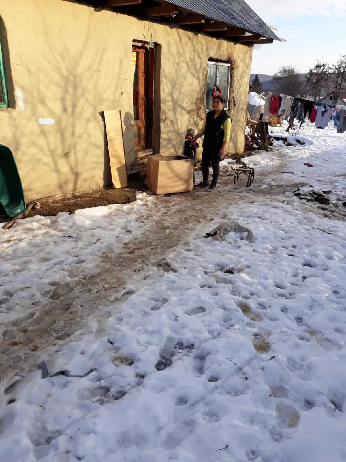 Copii cu cadouri 2018