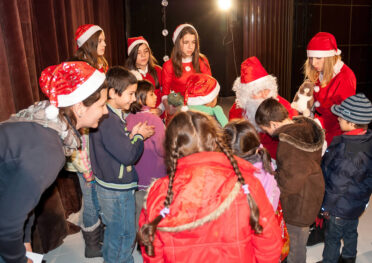 Moș Crăciun este o poveste?